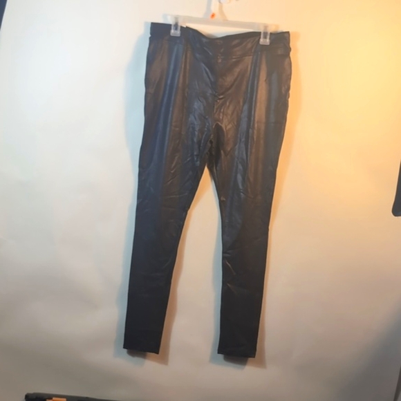 Serra Ladies Faux Leather Legging Size XL NWTG - Picture 2 of 11